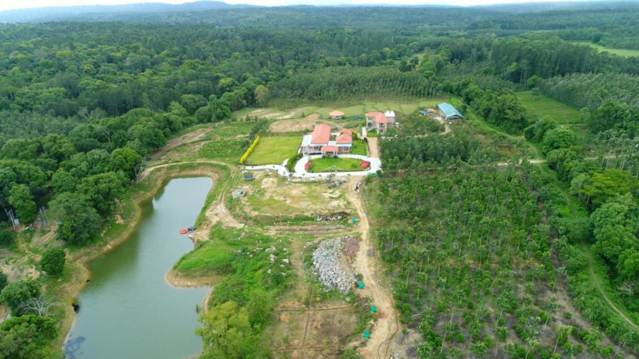 Biranji Aqua Retreat Hotel Chikmagalur Ngoại thất bức ảnh