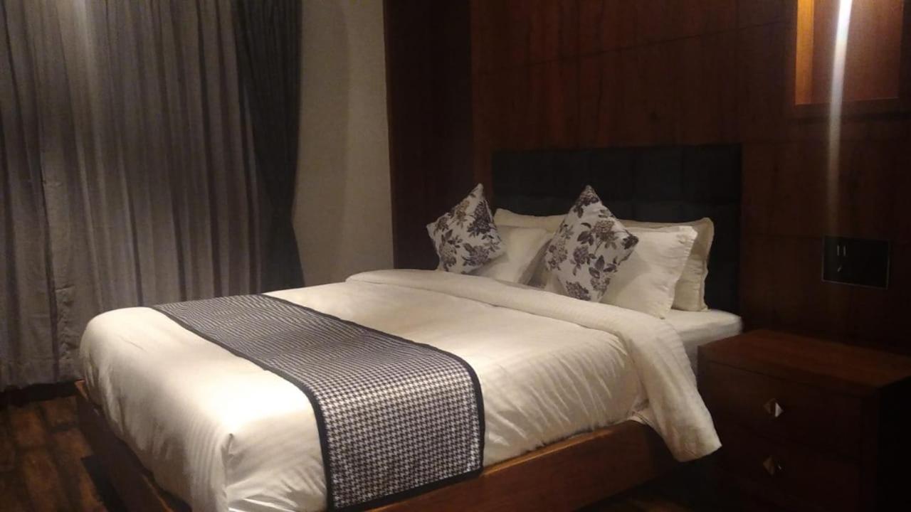 Biranji Aqua Retreat Hotel Chikmagalur Ngoại thất bức ảnh
