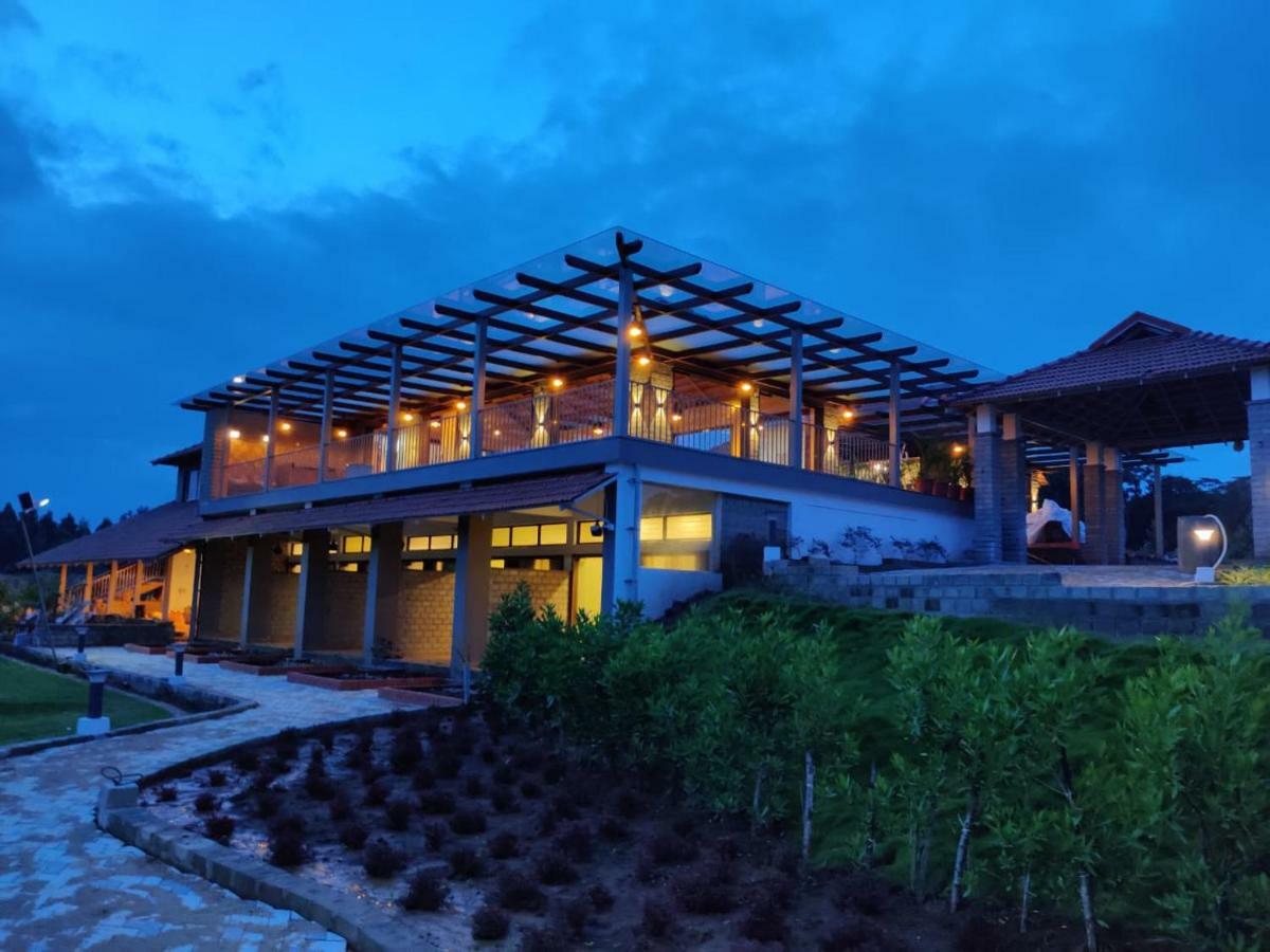 Biranji Aqua Retreat Hotel Chikmagalur Ngoại thất bức ảnh