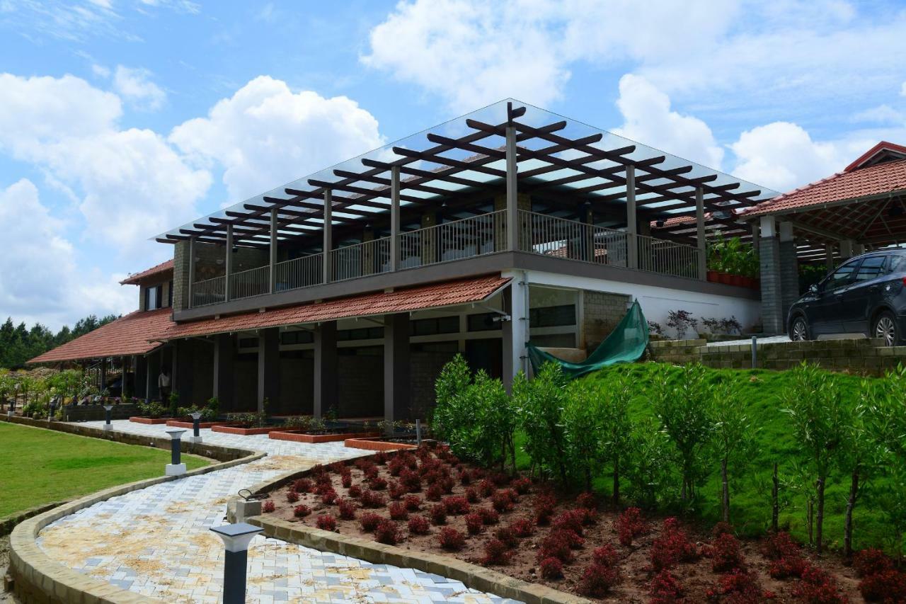 Biranji Aqua Retreat Hotel Chikmagalur Ngoại thất bức ảnh